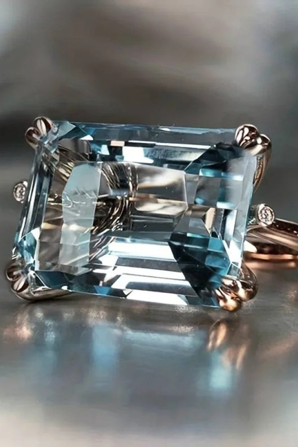 Classic Vintage Blauer Zirconia Ring