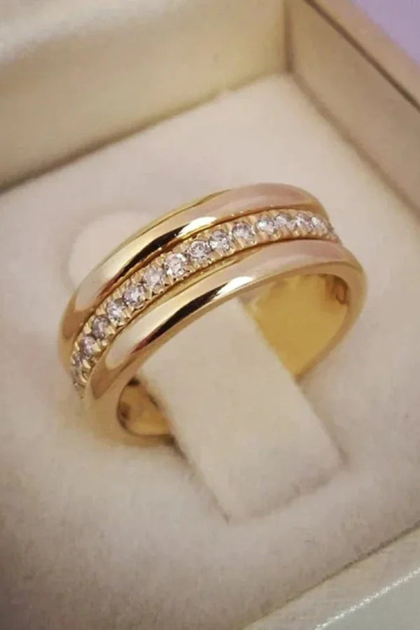 Eleganter Doppelring mit Zirkonia-Besatz