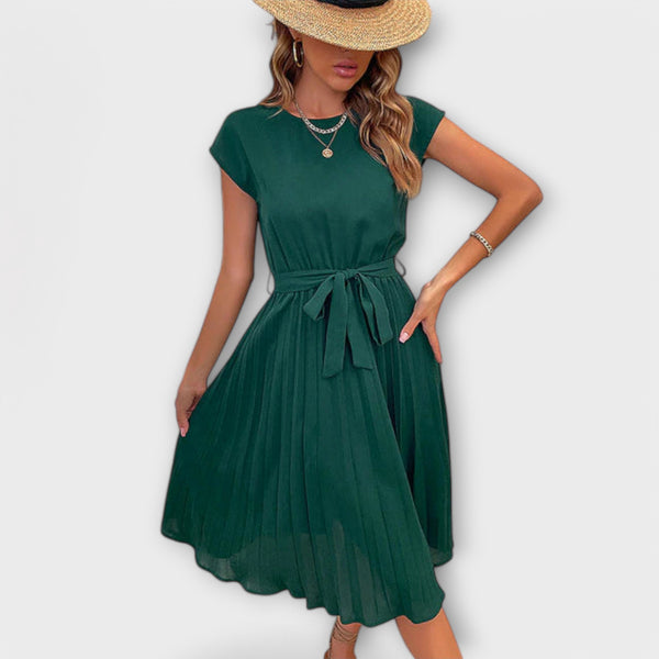 Claire - Kurzärmeliges, plissiertes, lässiges Minikleid